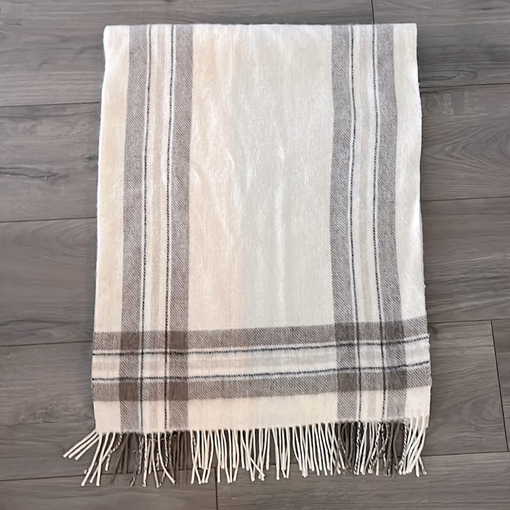 Club Monaco Scarf